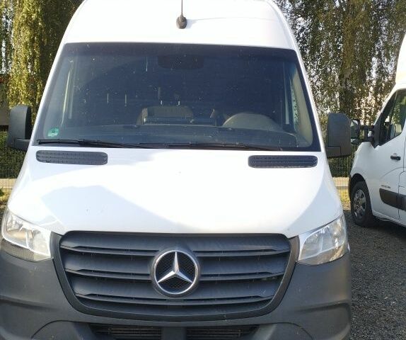 Мерседес Інша, об'ємом двигуна 0 л та пробігом 0 тис. км за 27000 $, фото 2 на Automoto.ua