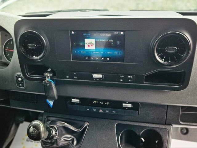 Мерседес Інша, об'ємом двигуна 0 л та пробігом 0 тис. км за 29900 $, фото 21 на Automoto.ua