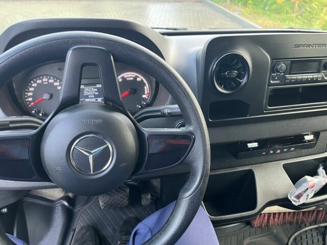 Мерседес Другая, объемом двигателя 0 л и пробегом 0 тыс. км за 19300 $, фото 8 на Automoto.ua