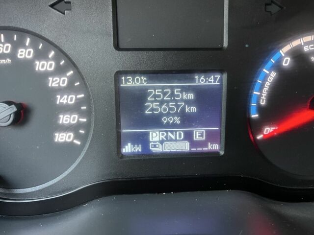 Мерседес Другая, объемом двигателя 0 л и пробегом 0 тыс. км за 19300 $, фото 9 на Automoto.ua