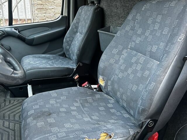 Мерседес Інша, об'ємом двигуна 2.3 л та пробігом 0 тис. км за 5400 $, фото 8 на Automoto.ua