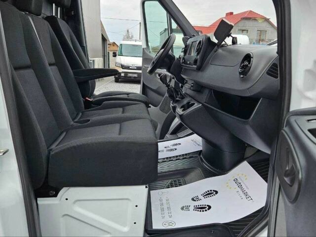 Мерседес Інша, об'ємом двигуна 2.3 л та пробігом 0 тис. км за 26900 $, фото 20 на Automoto.ua