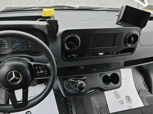 Мерседес Інша, об'ємом двигуна 2.3 л та пробігом 0 тис. км за 26900 $, фото 16 на Automoto.ua