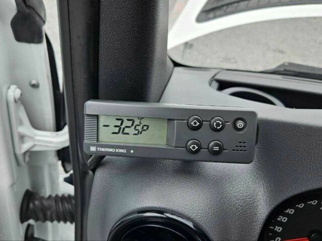 Мерседес Інша, об'ємом двигуна 2.3 л та пробігом 0 тис. км за 26900 $, фото 18 на Automoto.ua