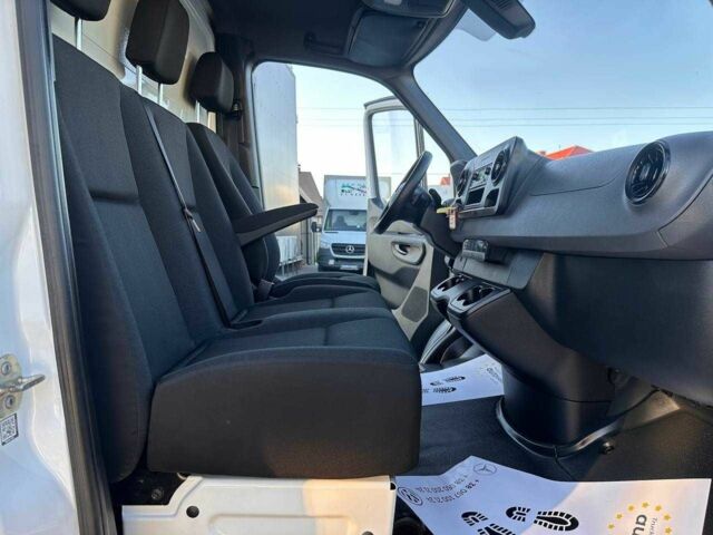 Мерседес Інша, об'ємом двигуна 2.3 л та пробігом 0 тис. км за 26900 $, фото 16 на Automoto.ua