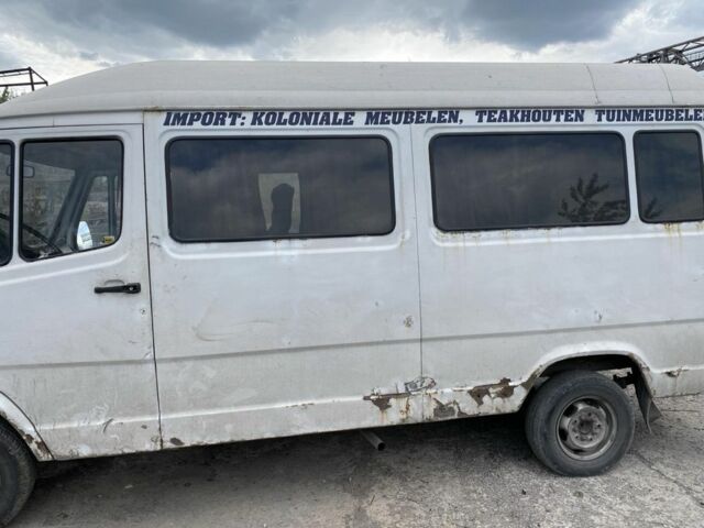 Мерседес Другая, объемом двигателя 0 л и пробегом 0 тыс. км за 500 $, фото 2 на Automoto.ua