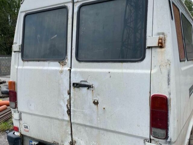 Мерседес Другая, объемом двигателя 0 л и пробегом 0 тыс. км за 500 $, фото 4 на Automoto.ua