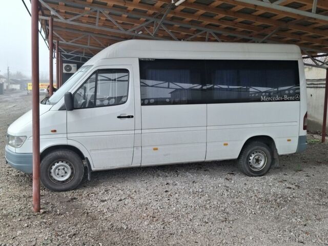 Мерседес Другая, объемом двигателя 0 л и пробегом 0 тыс. км за 9000 $, фото 3 на Automoto.ua