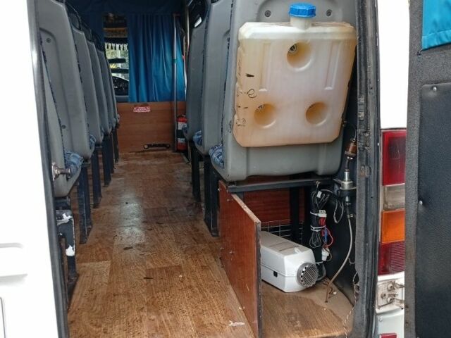 Мерседес Другая, объемом двигателя 0 л и пробегом 0 тыс. км за 7500 $, фото 4 на Automoto.ua