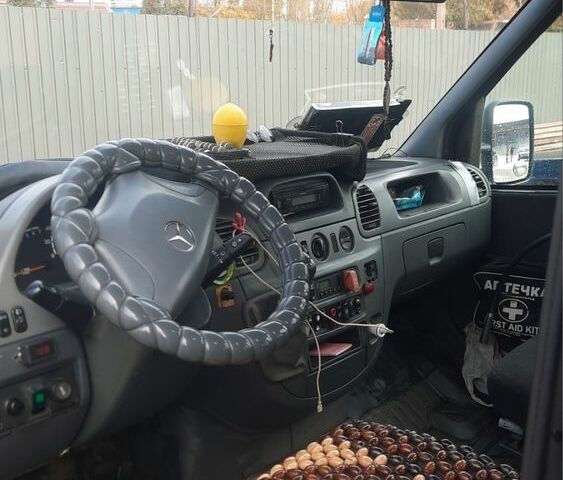 Мерседес Інша, об'ємом двигуна 0 л та пробігом 0 тис. км за 7900 $, фото 7 на Automoto.ua