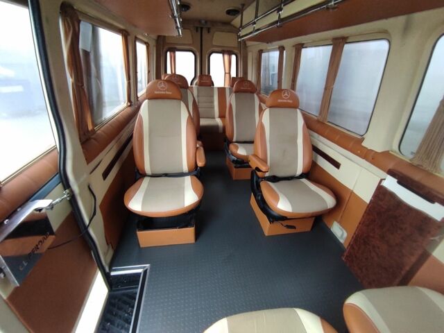 Мерседес Другая, объемом двигателя 0 л и пробегом 0 тыс. км за 18000 $, фото 4 на Automoto.ua