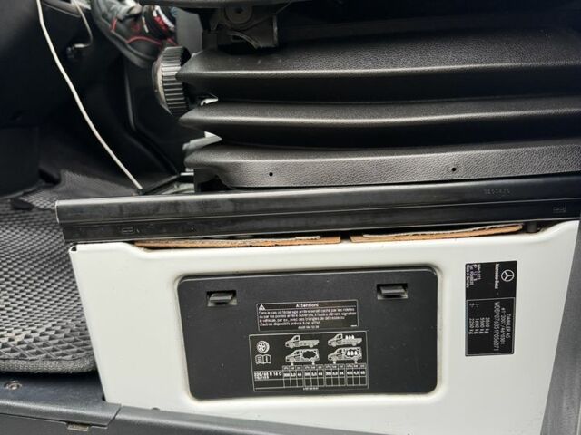 Мерседес Інша, об'ємом двигуна 0 л та пробігом 0 тис. км за 25000 $, фото 7 на Automoto.ua