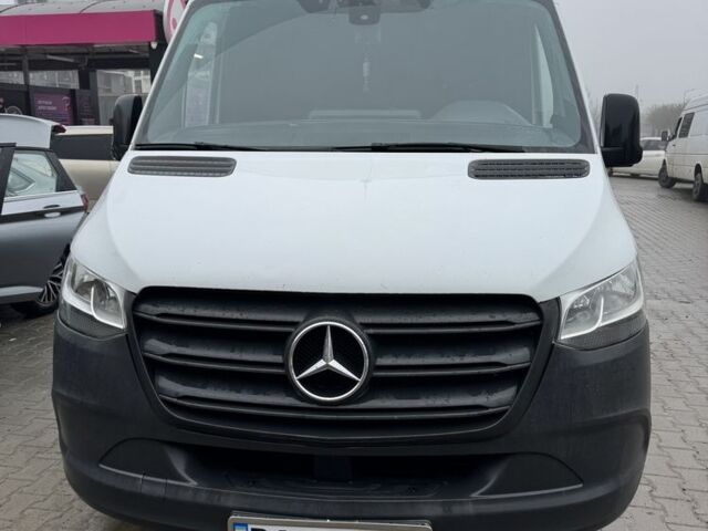 Мерседес Інша, об'ємом двигуна 0 л та пробігом 0 тис. км за 25000 $, фото 21 на Automoto.ua