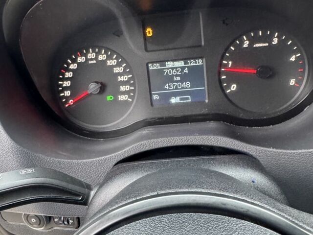 Мерседес Інша, об'ємом двигуна 0 л та пробігом 0 тис. км за 25000 $, фото 6 на Automoto.ua