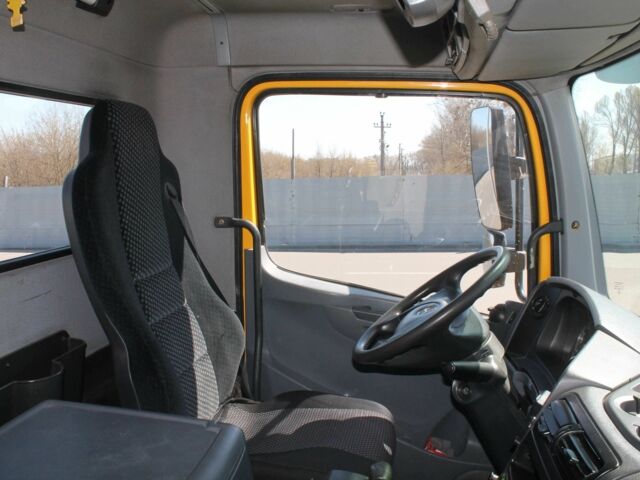 Мерседес Другая, объемом двигателя 6.37 л и пробегом 0 тыс. км за 33000 $, фото 10 на Automoto.ua