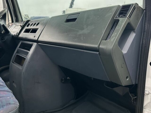 Мерседес Другая, объемом двигателя 0 л и пробегом 0 тыс. км за 8900 $, фото 19 на Automoto.ua