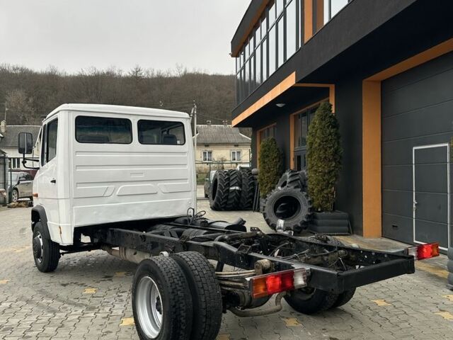 Мерседес Другая, объемом двигателя 0 л и пробегом 0 тыс. км за 8900 $, фото 22 на Automoto.ua