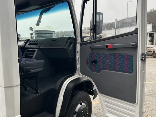 Мерседес Другая, объемом двигателя 0 л и пробегом 0 тыс. км за 8900 $, фото 17 на Automoto.ua