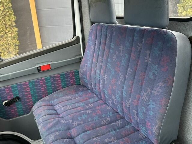 Мерседес Другая, объемом двигателя 0 л и пробегом 0 тыс. км за 8900 $, фото 15 на Automoto.ua