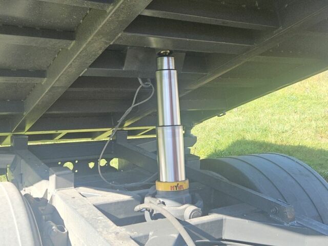 Мерседес Інша, об'ємом двигуна 0 л та пробігом 0 тис. км за 33900 $, фото 3 на Automoto.ua