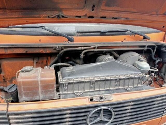 Мерседес Другая, объемом двигателя 0 л и пробегом 0 тыс. км за 1584 $, фото 4 на Automoto.ua