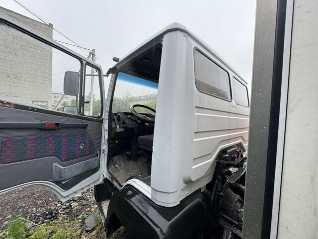 Мерседес Інша, об'ємом двигуна 0 л та пробігом 0 тис. км за 22500 $, фото 7 на Automoto.ua