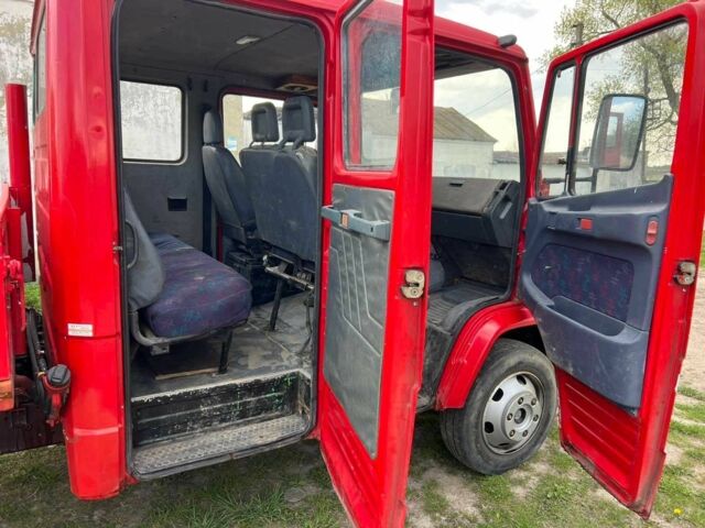 Мерседес Інша, об'ємом двигуна 0 л та пробігом 0 тис. км за 10041 $, фото 7 на Automoto.ua