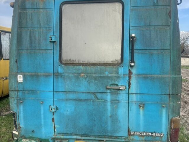 Мерседес Другая, объемом двигателя 0 л и пробегом 0 тыс. км за 1600 $, фото 5 на Automoto.ua