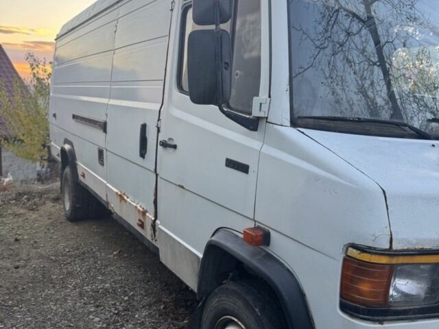 Мерседес Другая, объемом двигателя 0 л и пробегом 0 тыс. км за 4800 $, фото 7 на Automoto.ua