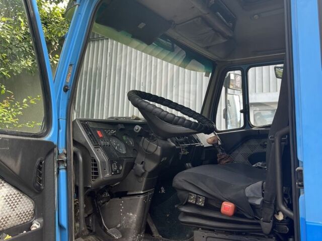 Мерседес Другая, объемом двигателя 0 л и пробегом 0 тыс. км за 9000 $, фото 4 на Automoto.ua