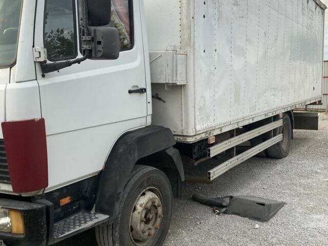 Мерседес Другая, объемом двигателя 0 л и пробегом 0 тыс. км за 10200 $, фото 10 на Automoto.ua