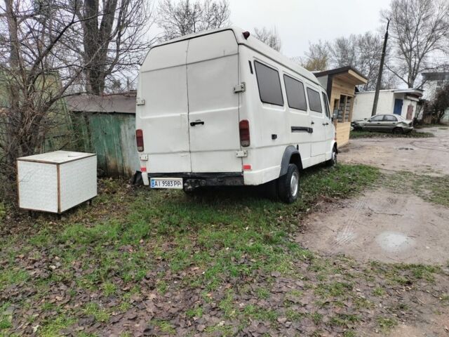 Мерседес Другая, объемом двигателя 0 л и пробегом 0 тыс. км за 2900 $, фото 3 на Automoto.ua