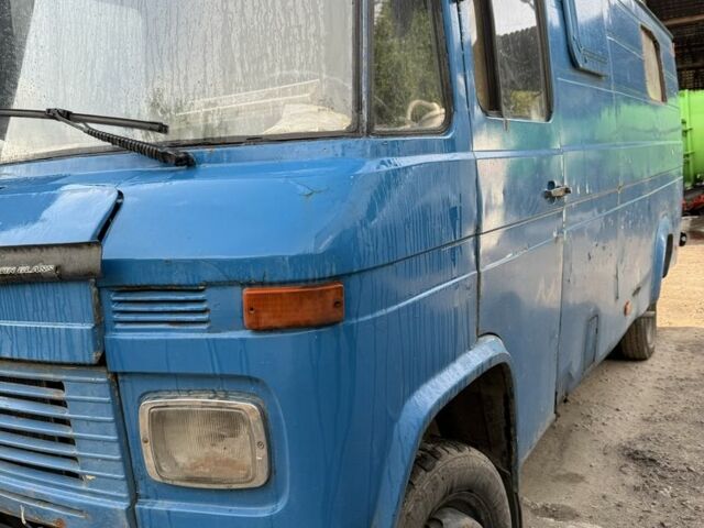 Мерседес Другая, объемом двигателя 0 л и пробегом 0 тыс. км за 2600 $, фото 1 на Automoto.ua