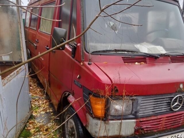 Мерседес Другая, объемом двигателя 0 л и пробегом 0 тыс. км за 650 $, фото 1 на Automoto.ua