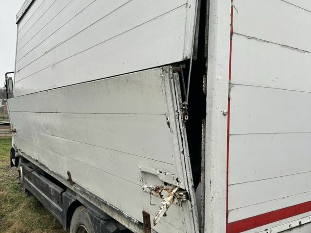 Мерседес Другая, объемом двигателя 0 л и пробегом 0 тыс. км за 900 $, фото 2 на Automoto.ua