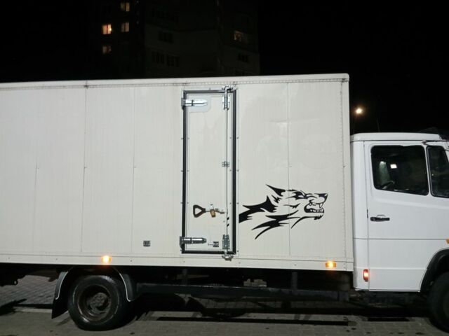 Мерседес Інша, об'ємом двигуна 0 л та пробігом 0 тис. км за 11000 $, фото 2 на Automoto.ua