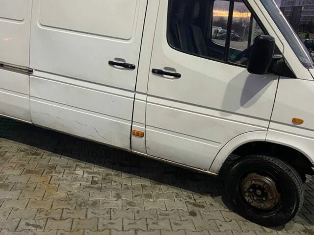 Мерседес Другая, объемом двигателя 0 л и пробегом 0 тыс. км за 9000 $, фото 2 на Automoto.ua