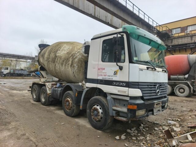 Мерседес Другая, объемом двигателя 0 л и пробегом 0 тыс. км за 28000 $, фото 1 на Automoto.ua