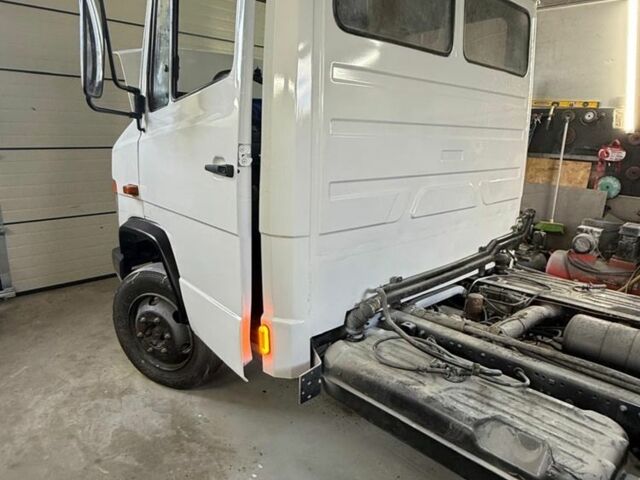 Мерседес Другая, объемом двигателя 0 л и пробегом 0 тыс. км за 11000 $, фото 7 на Automoto.ua