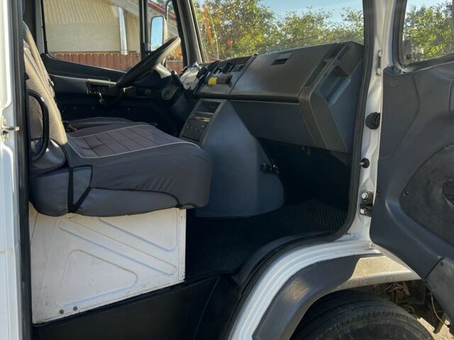 Мерседес Інша, об'ємом двигуна 0 л та пробігом 0 тис. км за 11500 $, фото 5 на Automoto.ua