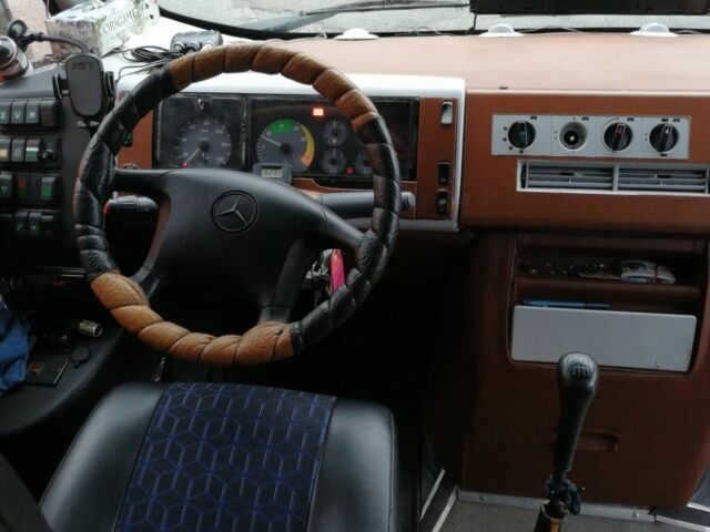 Мерседес Інша, об'ємом двигуна 0 л та пробігом 0 тис. км за 24000 $, фото 14 на Automoto.ua