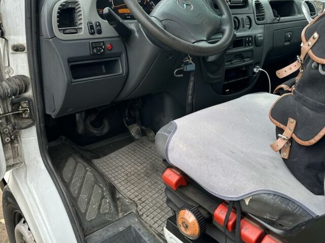 Мерседес Другая, объемом двигателя 0 л и пробегом 0 тыс. км за 2750 $, фото 2 на Automoto.ua