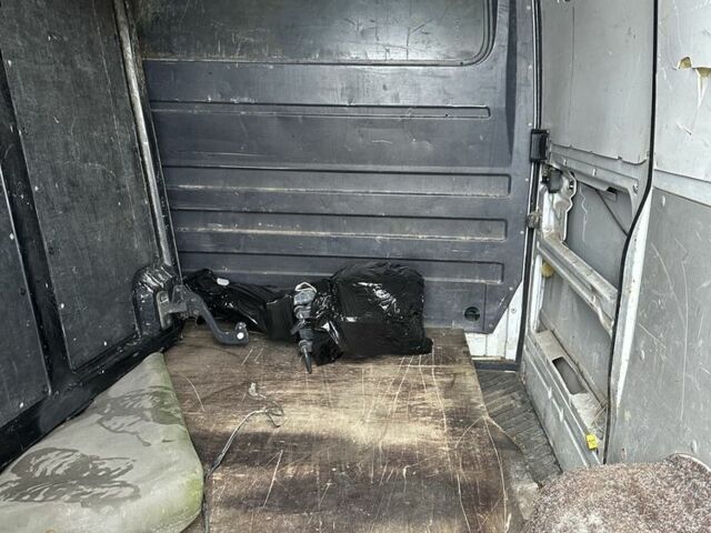 Мерседес Другая, объемом двигателя 0 л и пробегом 0 тыс. км за 2750 $, фото 9 на Automoto.ua