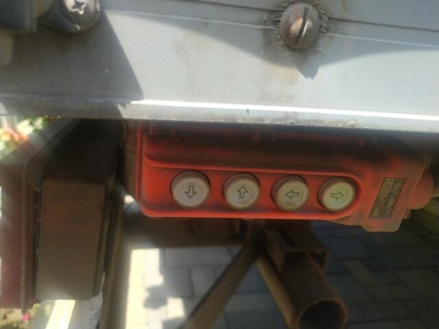 Мерседес Другая, объемом двигателя 0 л и пробегом 0 тыс. км за 10000 $, фото 10 на Automoto.ua