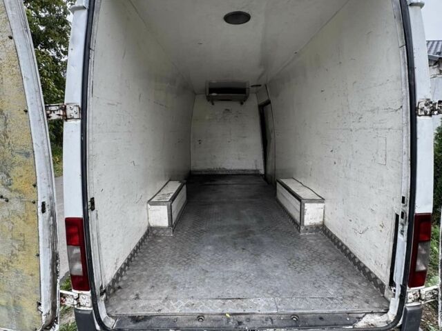 Мерседес Другая, объемом двигателя 0 л и пробегом 0 тыс. км за 11000 $, фото 3 на Automoto.ua