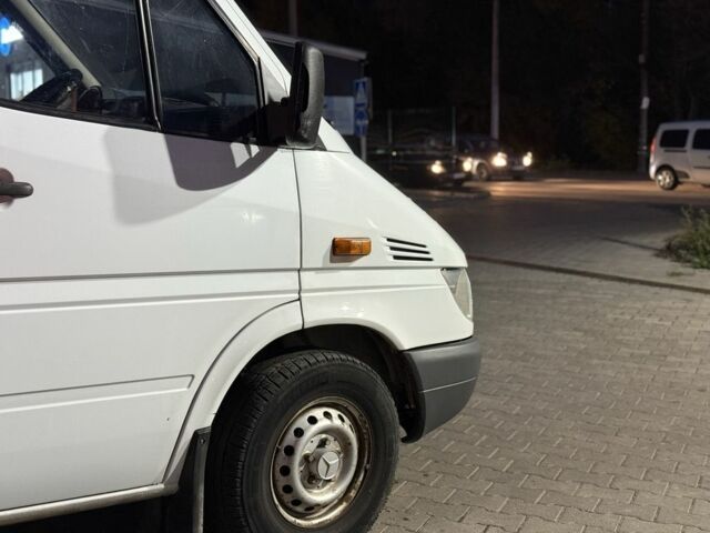 Мерседес Другая, объемом двигателя 0 л и пробегом 0 тыс. км за 10000 $, фото 9 на Automoto.ua