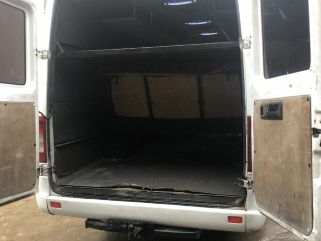 Мерседес Другая, объемом двигателя 0 л и пробегом 0 тыс. км за 7800 $, фото 6 на Automoto.ua