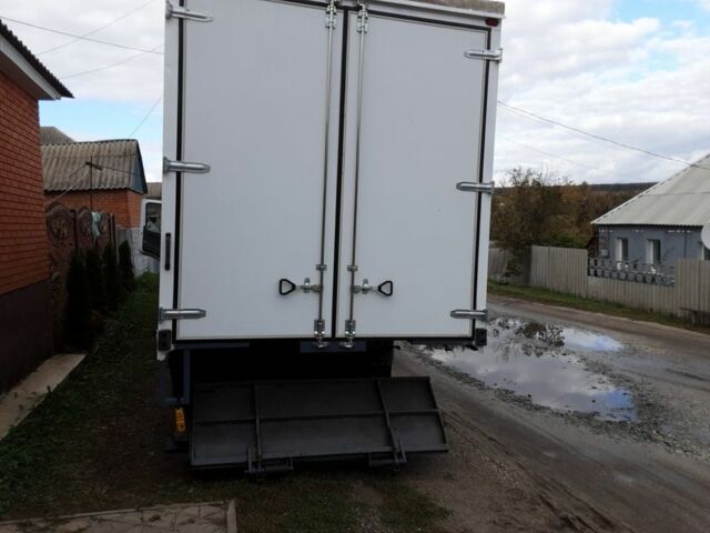 Мерседес Інша, об'ємом двигуна 0 л та пробігом 0 тис. км за 23500 $, фото 12 на Automoto.ua