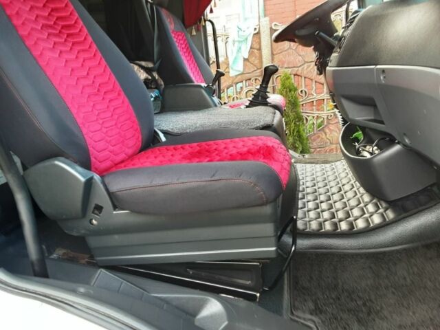 Мерседес Інша, об'ємом двигуна 0 л та пробігом 0 тис. км за 23500 $, фото 7 на Automoto.ua