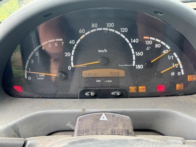 Мерседес Інша, об'ємом двигуна 0 л та пробігом 0 тис. км за 4500 $, фото 6 на Automoto.ua